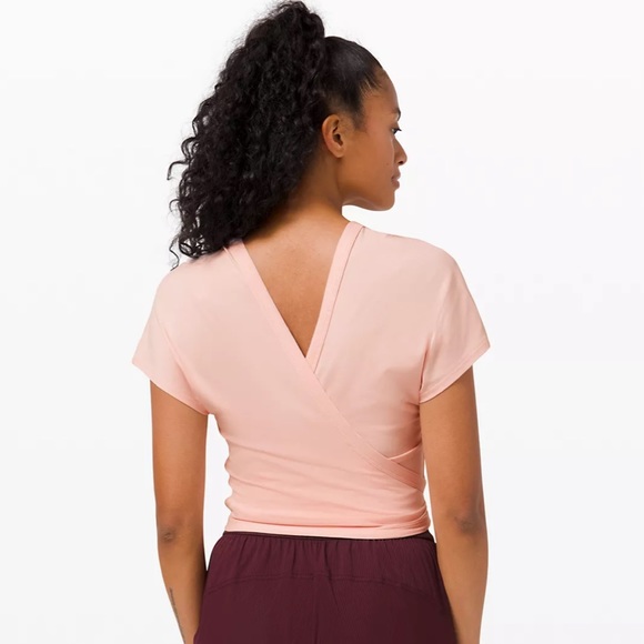 Lululemon It’s a Tie Short Sleeve in Pink Mist - Picture 5 of 7